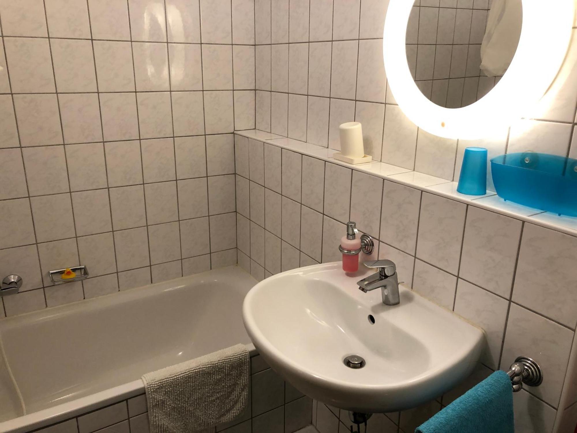 Studio Ochsenfurt Mit Sonnigem Balkon エクステリア 写真
