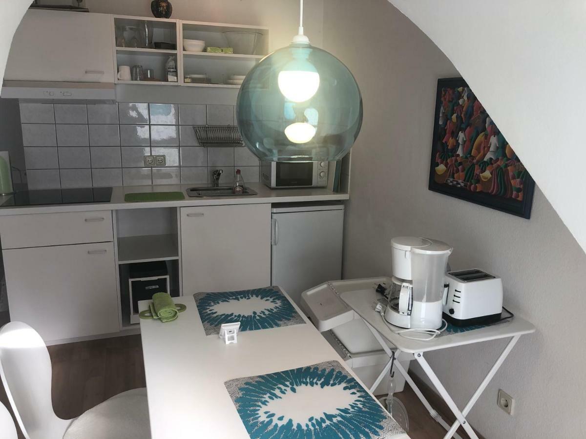 Studio Ochsenfurt Mit Sonnigem Balkon エクステリア 写真